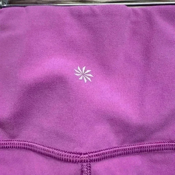 Athleta Purple Women’s Crop Leggings size XS - Picture 3 of 4